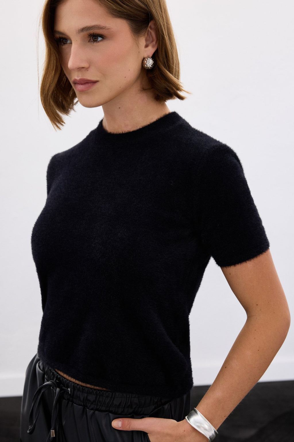 Sakallı Kısa Kol Triko-Siyah